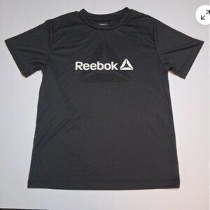 Reebok‎ Youth Boys Black Tee Size 18 XL Breathable Lightweight Front Logo B18